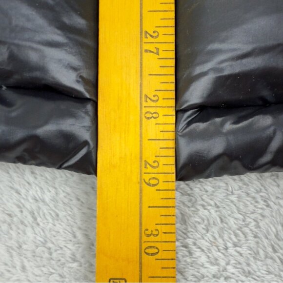 Patagonia NWT Women's Size Small Ravens Rocks Puffer Jacket 28030 - Picture 14 of 14